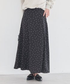 earth music&ecology サテンフレアスカート