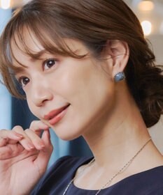 Tiaclasse カラースクエアピアス