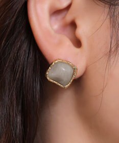 Tiaclasse カラースクエアピアス