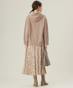 自由区 【カタログ掲載・洗える】スノーフラワープリント スカート