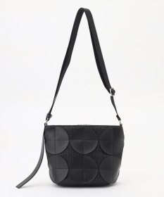 Y'SACCS サークルパッチショルダーバッグ