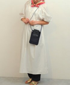 UNBILLION Otias 8号キャンバスシュリンクレザースマホショルダー