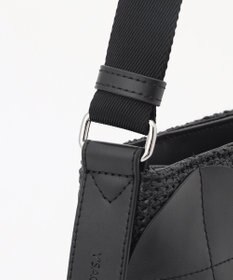 Y'SACCS サークルパッチショルダーバッグ