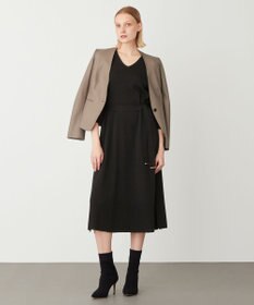 BEIGE， CORBY / ノーカラージャケット