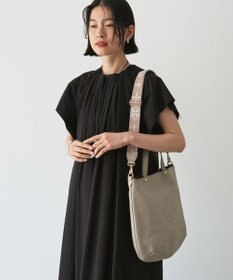 russet 《トートバッグ人気NO.1モデル》スリム2WAYトートバッグ <エンボスモノグラム>(CE-1611)