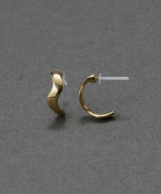 Phoebe 〈金属アレルギー対応〉リップルフープセラミックポストピアス　ゴールド/ニッケルフリー