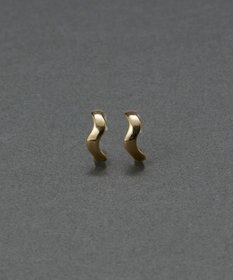 Phoebe 〈金属アレルギー対応〉リップルフープセラミックポストピアス　ゴールド/ニッケルフリー