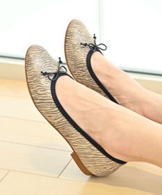 nouvelleRobe Oū 【本革・高反発】Round ラウンドトゥ ゼブラ柄バレエシューズ