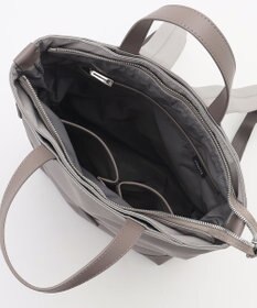 Y'SACCS アシメファスナーポケットリュック