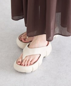 earth music&ecology EVAトングサンダル
