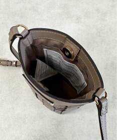 LA BAGAGERIE 【veganview】v piece mesh mini shoulder bag