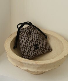 IACUCCI モノグランマ ポーチ JACQUARD/CERVO