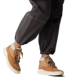 SOREL アウトアンドアバウト4 ミッドスニーカー　ウォータープルーフ