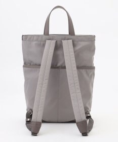 Y'SACCS アシメファスナーポケットリュック