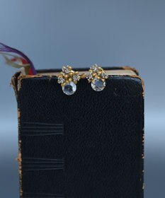 monshiro ウィンターコスモスグラスイヤリング