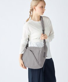 Y'SACCS 【Y'SACCS×MIZUNO】 ショルダーバッグ M