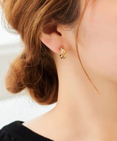 Phoebe ウェーブスナップイヤリング ゴールド