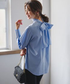 23区 【滝沢眞規子さん着用/Oggi掲載】ストレッチライトタイプライター 2WAY ボウタイブラウス スカイブルー系