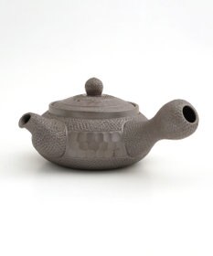 たち吉 【たち吉】ダイヤ彫中帯急須〈１個〉四日市萬古焼