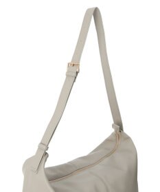 Green Parks ・ＱＵＯＮ　軽量ビッグワンショルダー