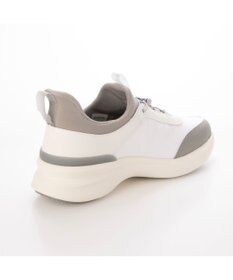 ing <ing>【レイン対応】スマートステップスニーカー