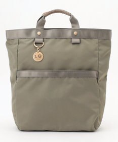 LA BAGAGERIE チャーム付き　ナイロンリュック