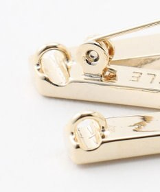 ICB イニシャルブローチトップ