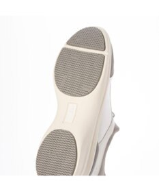 ing <ing>【レイン対応】スマートステップスニーカー