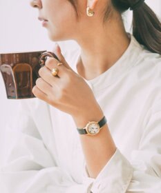 CITIZEN 【ソーラーテック腕時計】クラシカルでちょっとハンサム 大人っぽいデザインが魅力のデイトモデル