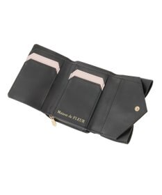 Maison de FLEUR キルティングFリボンウォレット