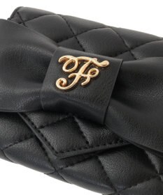 Maison de FLEUR キルティングFリボンウォレット