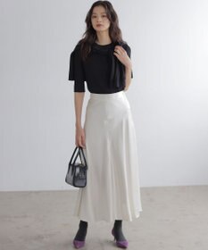組曲 【WEB限定】サテンナロー スカート