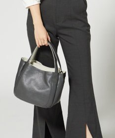 Y'SACCS シュリンクレザートート Sサイズ