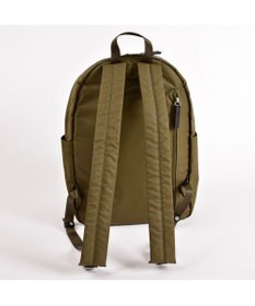 Y'SACCS ダブルホックポケットデイパック