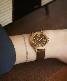 CITIZEN 【電池交換不要 光発電エコ・ドライブ】、包み込むような 曲線とボリューム感が魅力の高級感ある腕時計