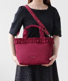 TOCCA 【ショルダー取り外し可能】FRILL GARLAND NYLONTOTE  トートバッグ