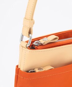 Y'SACCS 【大人のおしゃれ手帖11月号掲載】本上まなみ×Y'SACCS タックラウンドスマートポシェット