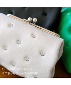 tsumori chisato CARRY ぷちネコ 2つ折り財布 がま口