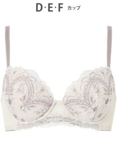 Wing ブラジャー Wing Lesiage 谷間ふっくら 脇高設計 サイドすっきり 【6000シリーズ】 ブラ PB6000 ウイング／ワコール