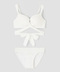 San-ai Resort（三愛水着楽園） WEB限定商品ノンワイヤーなのにぷっくり美胸を作るダブルアップクロスビキニ M1 M2 L1 San-ai Resort（サンアイリゾート）