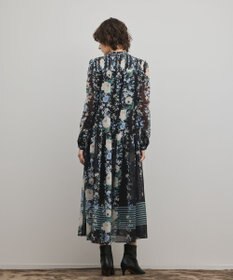 GRACE CONTINENTAL フラワープリントティアードワンピース