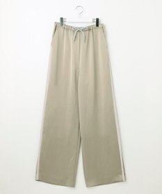 23区 S 【SLOW/一部店舗限定】ブライトサテン ライン パンツ