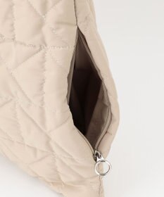 LA BAGAGERIE 【maison vert】 【超軽量！】キルティングトライアングルトートバッグ