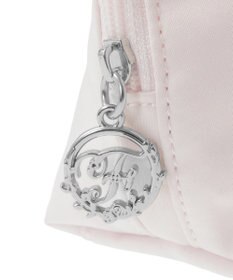 Maison de FLEUR サテンリボンラウンドポーチ