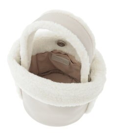 earth music&ecology ムートン風ボアバッグ