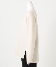 23区 【R(アール)】カシミヤブレンド Vネックニット