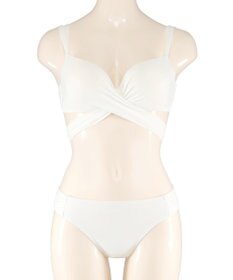 San-ai Resort（三愛水着楽園） WEB限定商品ノンワイヤーなのにぷっくり美胸を作るダブルアップクロスビキニ M1 M2 L1 San-ai Resort（サンアイリゾート）