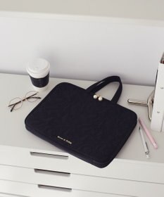 Maison de FLEUR リボン柄キルティングPCケース