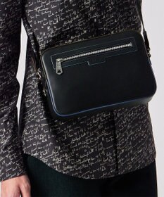 Paul Smith ロゴエンボス ミニショルダーバッグ