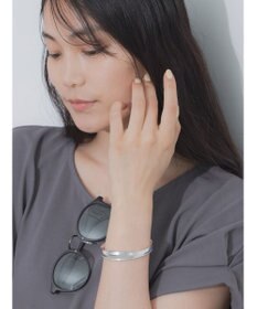 Te chichi ニュアンスメタルバングル《2026 SUMMER LOOK item》